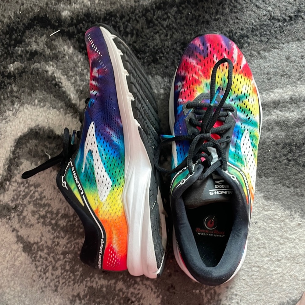 Brooks Launch 5 marathon series